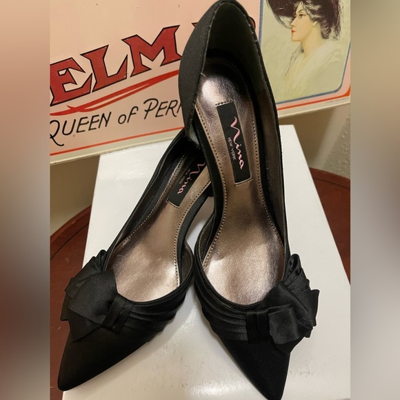 Nina  Satin Kitten Heels 6 1/2 NWOB - Picture 2 of 7